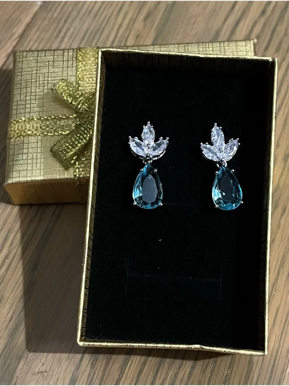 NEW Elegant Blue Pear Teardrop CZ Drop Earrings